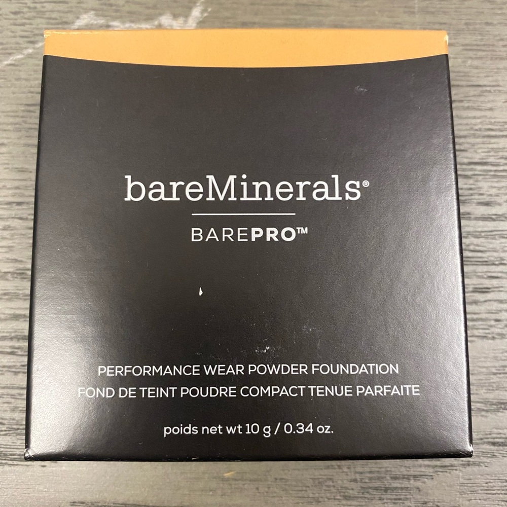 Bare pro performance wear powder foundation